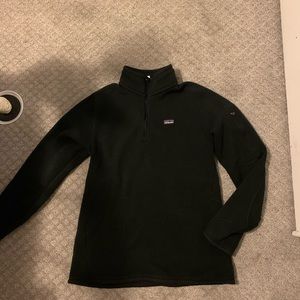 Patagonia women half zip size L